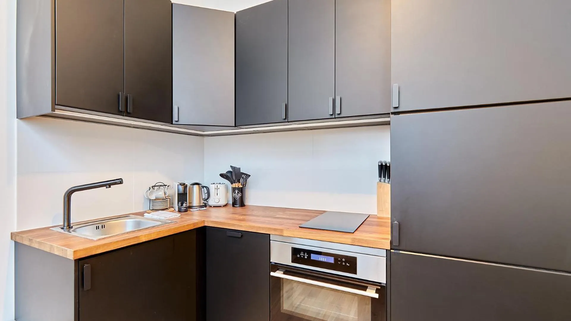 Studio Jardin Du Luxembourg By Studio Prestige Paris Apartment